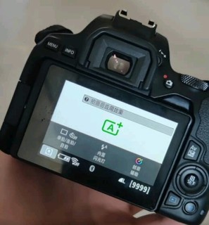 佳能（Canon）EOS 200D 