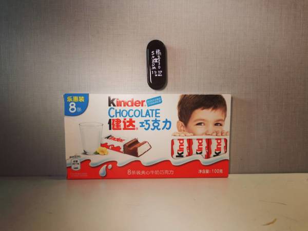 kinder健达牛奶夹心巧克力8条装100g4件