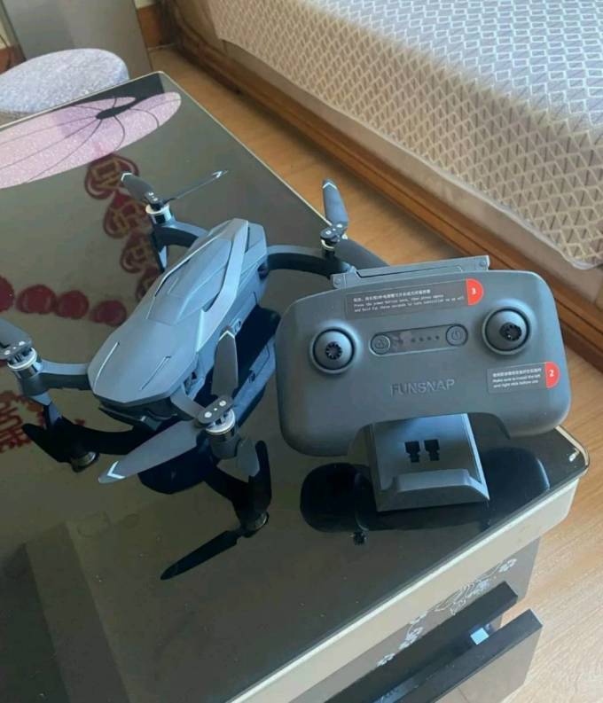 逗映科技无人机