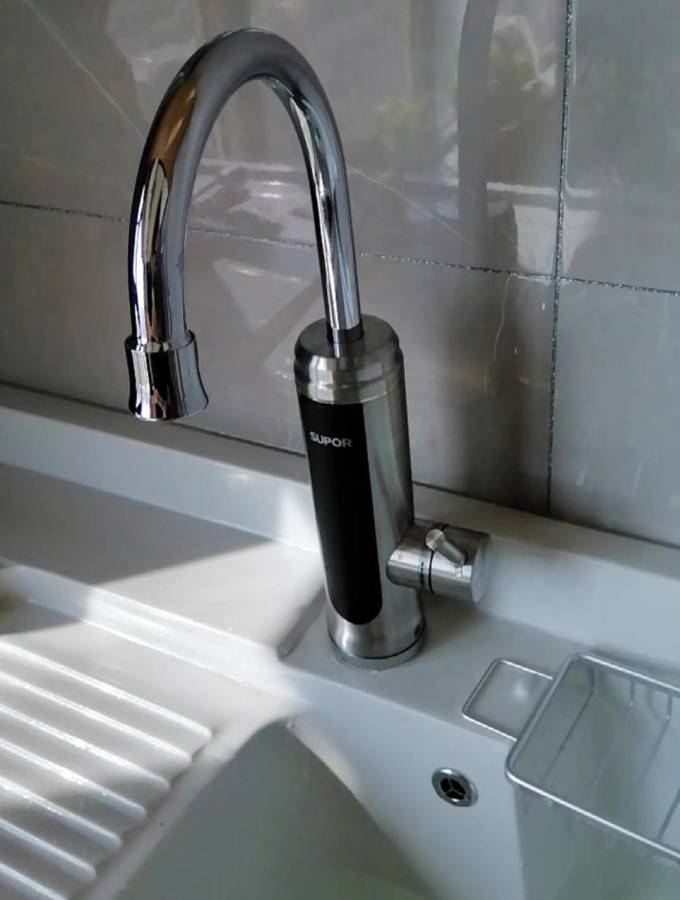 苏泊尔电热水龙头