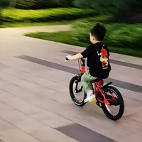 从可酷娃平衡车向迪卡侬儿童自行车的无缝过渡