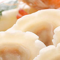 黄瓜虾仁水饺—清爽鲜香，吃一口停不下来