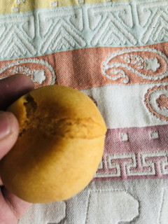 三只松鼠黄金松饼：新品尝鲜香脆入味又好吃