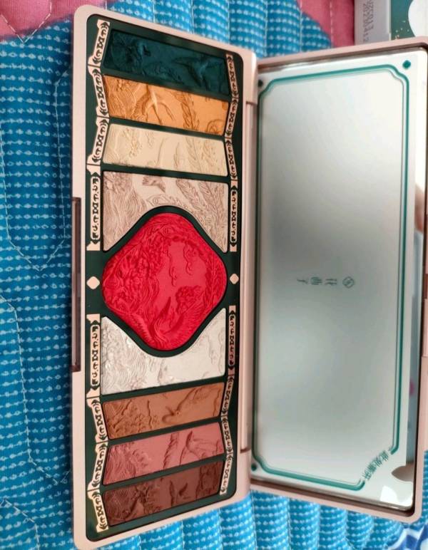 florasis花西子东方佳人妆奁彩妆套装翡翠气垫n25经典版