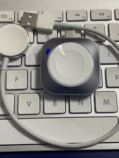 USB-C接口的watch充电器晒单