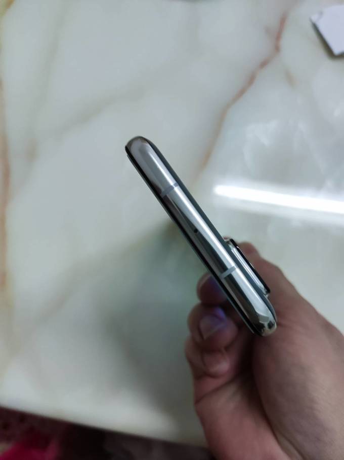 华为p40 lite 欧版手机怎么样 喜欢小屏手机的朋友,p40或许是一个选择