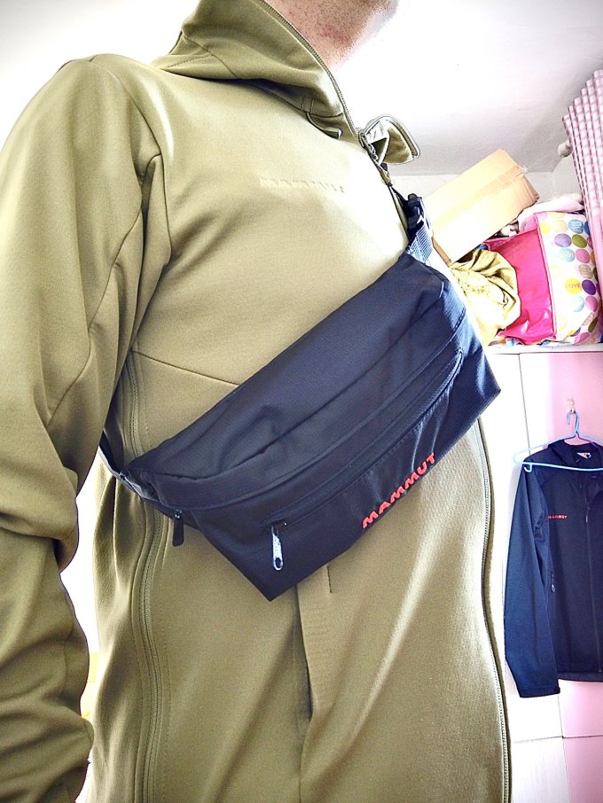 轻便小巧腰包随身携带小物件尽收囊中