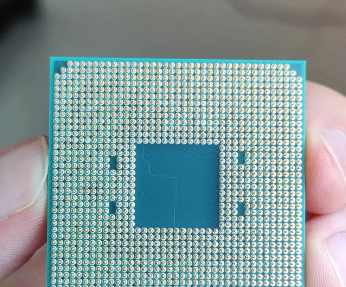 CPU