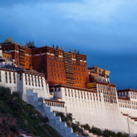 10月15日起至今年年底，西藏自治区除寺庙景区外，旅游景区全免费！