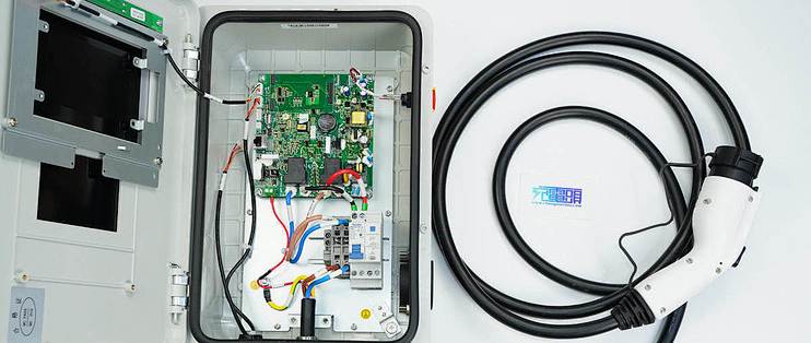 拆解报告 Sinexcel盛弘电气7kw壁挂式交流充电桩sea2 32 H 生活电器 什么值得买