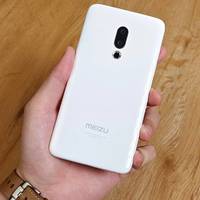 ​魅族15汝窑白，最美的白色手机之一。