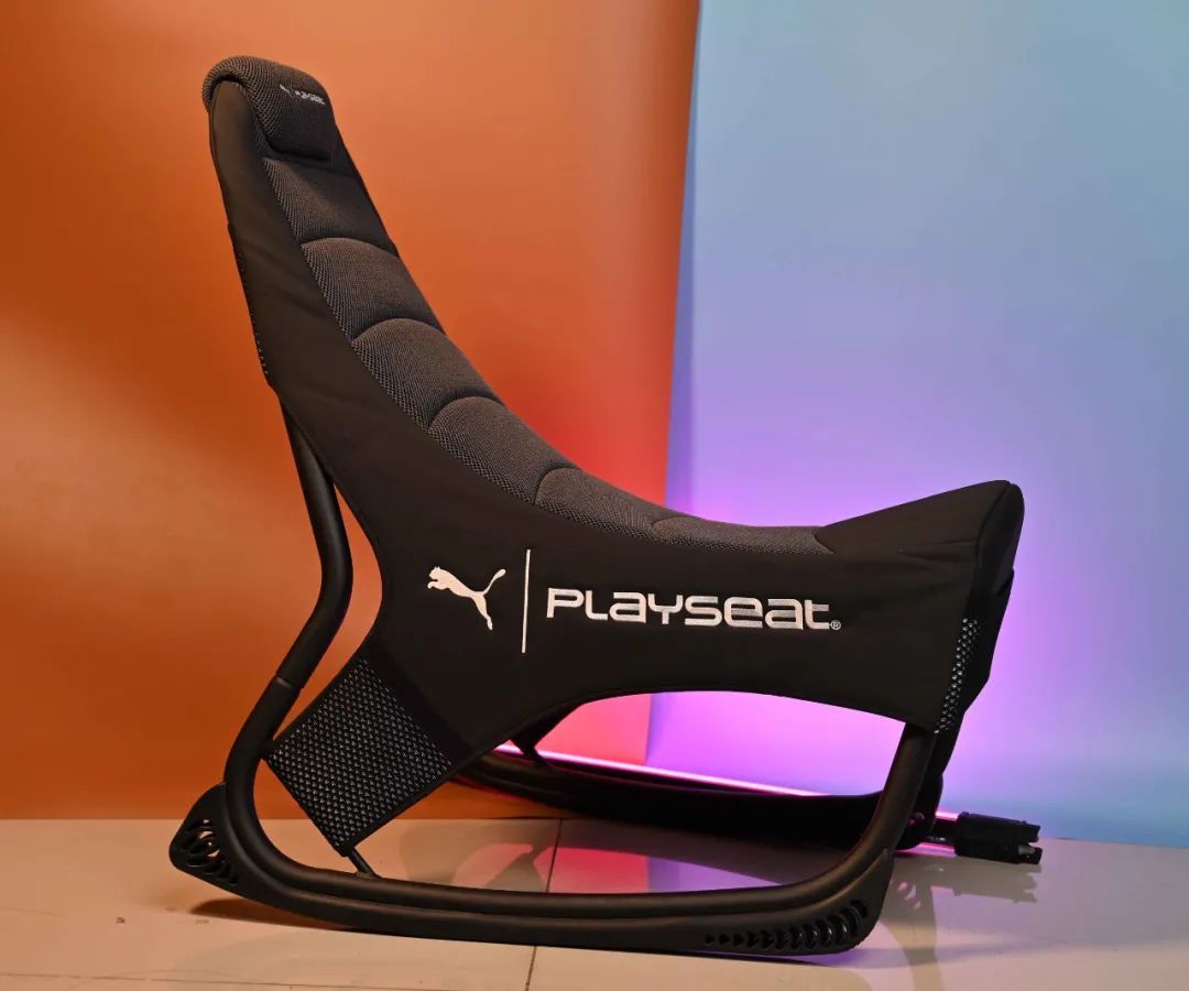 Playseat的“动态游戏椅”到底是什么东西