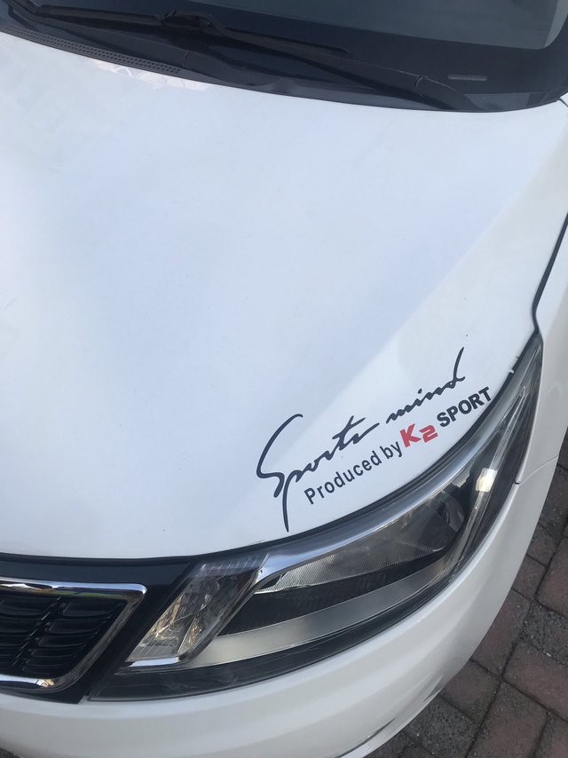 让车子更时尚，更具个性的车贴！