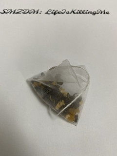 清淡的蜜桃乌龙茶