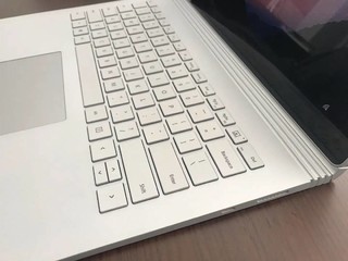 微软 Surface Book 3笔记本