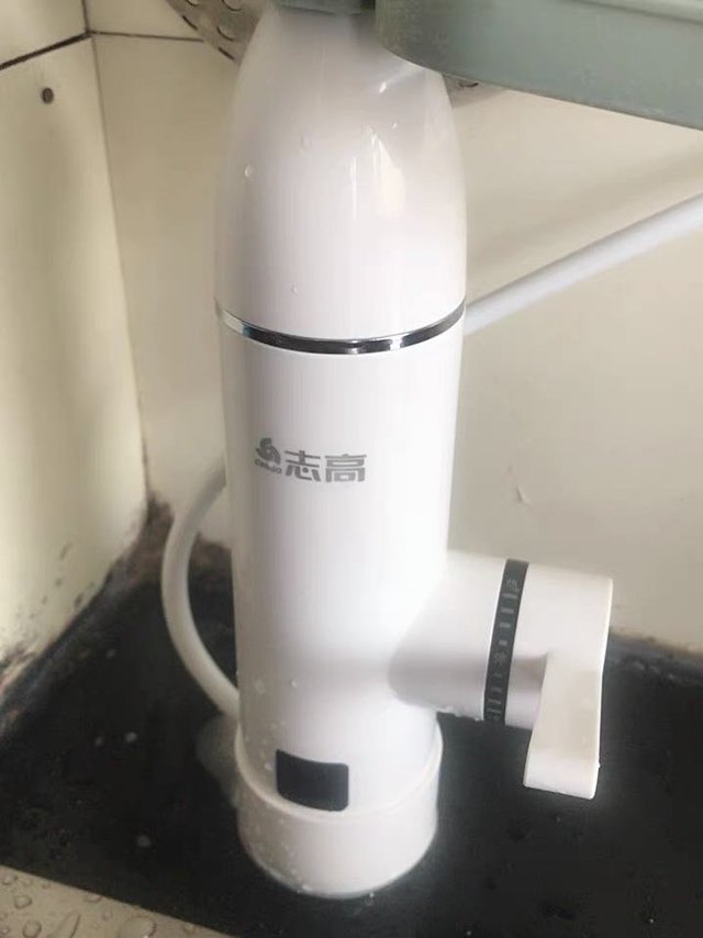 电热水龙头，尽享温暖舒心