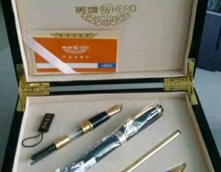 英雄钛金钢笔