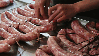 北京猪肉跌至7元一斤，比菠菜还便宜