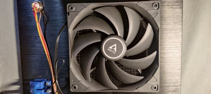 arctic散热器怎么样 之前买过几个arctic的风扇._什么值得买