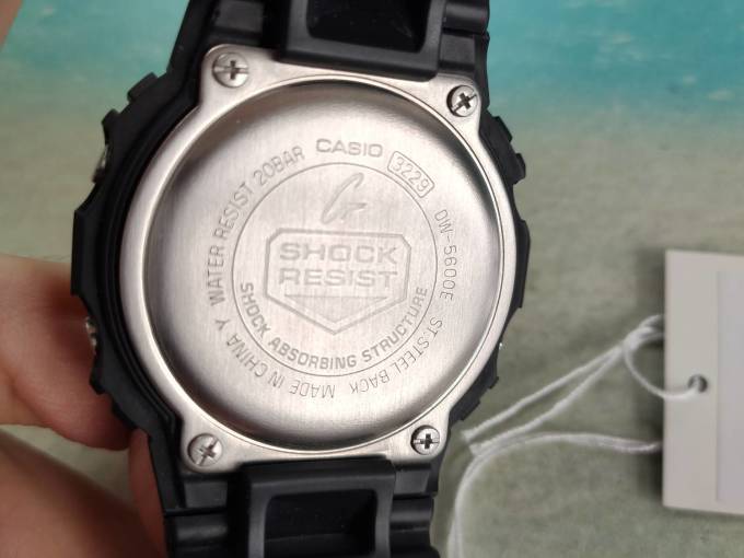 卡西欧男表怎么样 卡西欧 5600 vs 5610_什么值得买