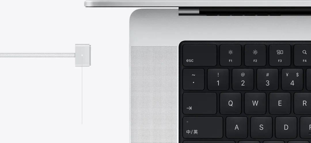 全新 MacBook Pro、AirPods 3 来了，今天凌晨 Apple 发布了 4 款新品