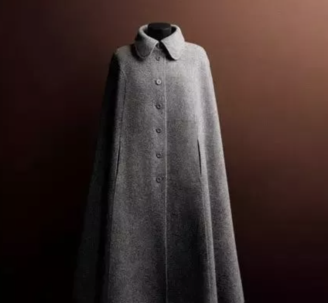 女神种草集VOL.07：凯特王妃、卡戴珊、袁泉都在穿的大衣为何卖的这么贵？2万一件你觉得值不值？