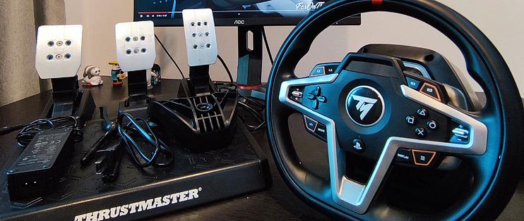 Thrustmaster（图马思特）面向PS5/PS4 和PC 的下一代混合动力赛车模拟