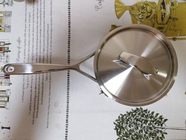 还没来及使用的轻奢锅具－双立人奶锅