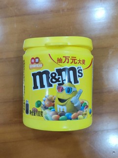 跟着大妈买零食之 mm花生巧克力豆