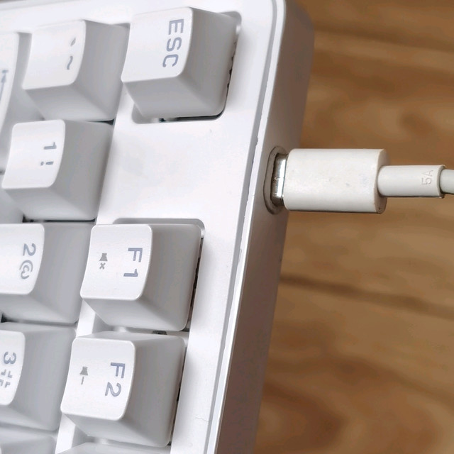 10.76元复活剪线键盘并实现键线分离