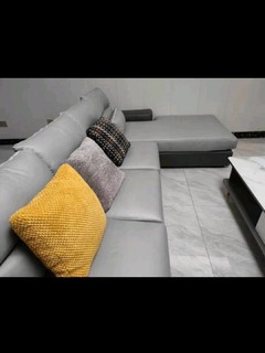色彩新颖的沙发