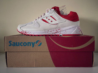 Saucony Grid8500店铺限定