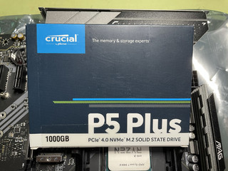 英睿达P5plus固态硬盘
