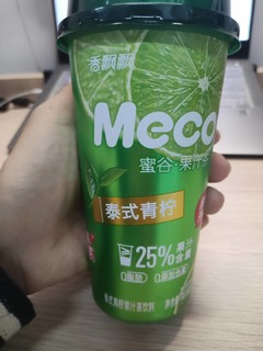 Meco甘甜可口的一款果味饮料