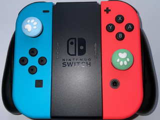 国行ns joycon充电握把开箱晒单