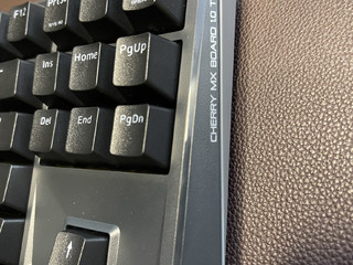 如何优雅的百元内买一把樱桃机械键盘