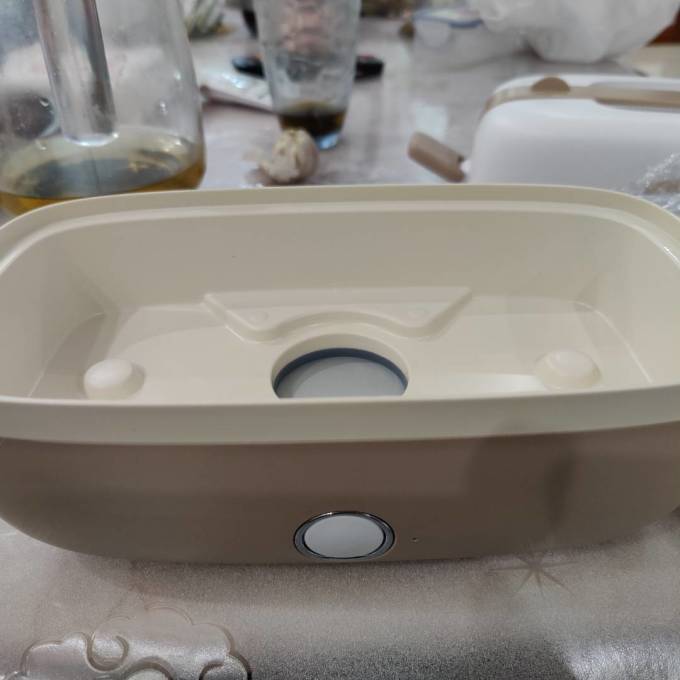 米技eb-1002cw其他厨房电器怎么样 米技电热饭盒——颜值和功能兼具
