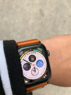 第三个年头的Apple Watch S4