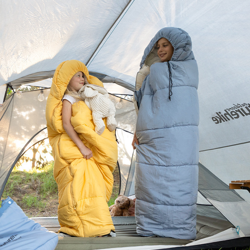露营小白晒装备，看看有那些低价好物：帐篷、地垫、睡袋篇