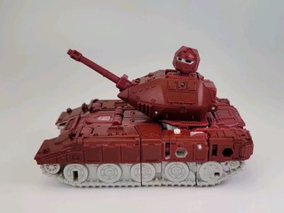 帅气的小坦克，王国战戟