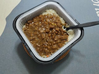 15元3盒的自热米饭嗨拌