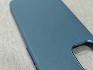 京东京造iPhone 12全包皮质手机壳