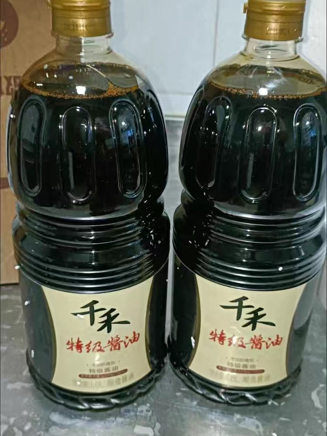 风味鲜香千禾特级酱油，老品牌值得信赖