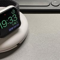 Apple Watch充电支架