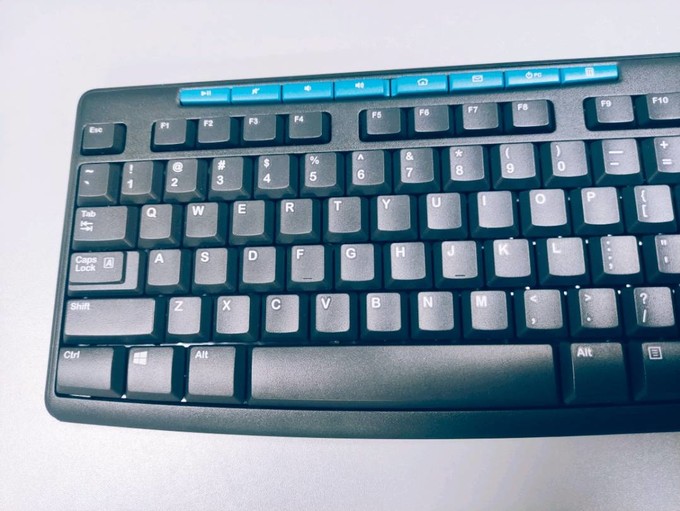 罗技键鼠套装怎么样 百元键盘天花板,罗技k275,感觉咋样?_什么值得买