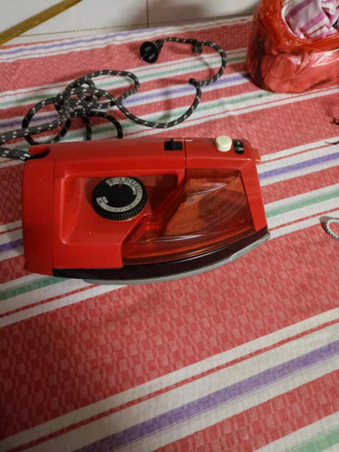 上海红心电熨斗