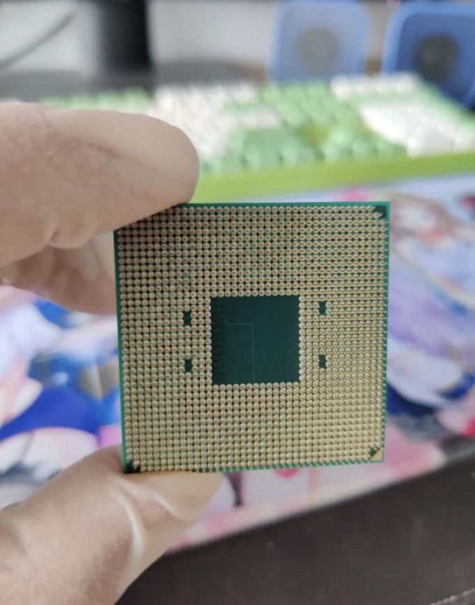 amd锐龙75700g处理器