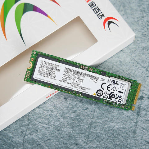 本质竟是“神盘”PM981a：金百达KP230 Plus 2TB SSD