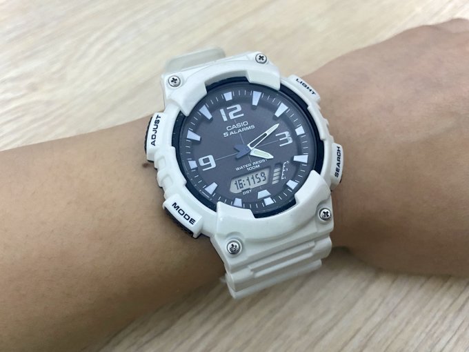 学生党的卡西欧aq-s810w