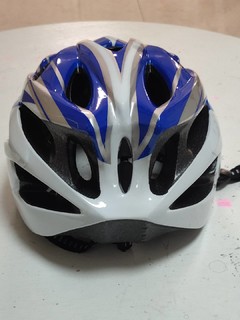 轻盈透气-自行车一体头盔